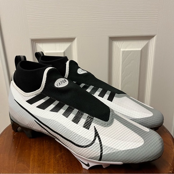 Nike Vapor Edge Pro 360 Football Cleats DQ3670-100 - Picture 2 of 9
